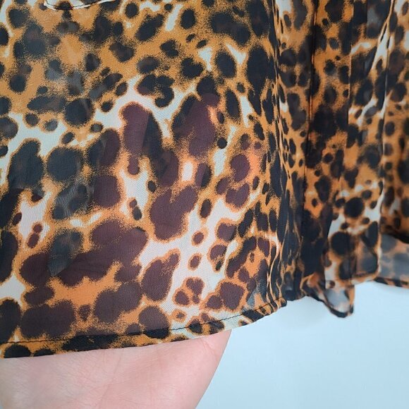 Bisou Bisou Leopard Cheetah Print Boxy Sheer Button Up Top - Picture 6 of 7